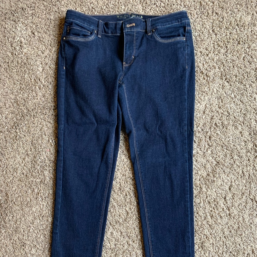 White House Black Market zipper ankle jean